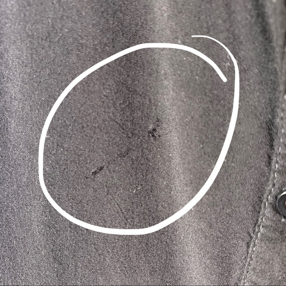 Painted Threads- Black Button Up High Low Top L - Picture 3 of 9